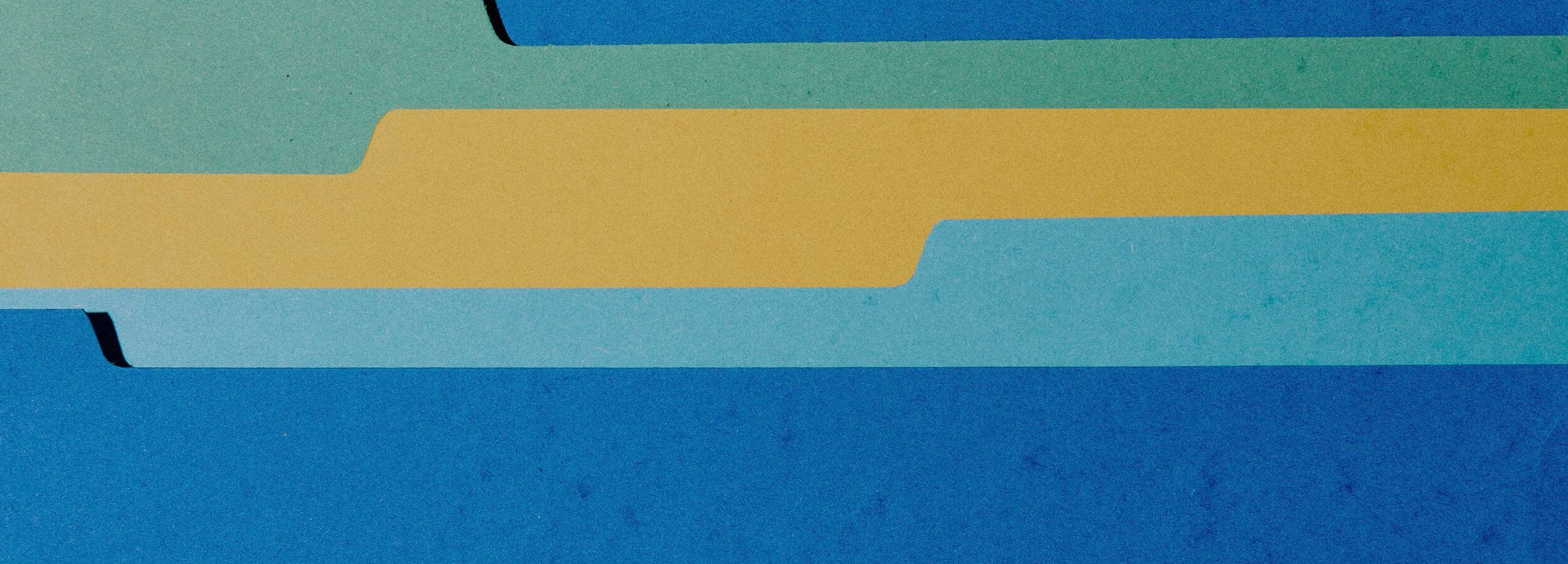 intercalaires en carton bleu vert et jaune